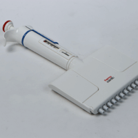 12-Channel Pipettor